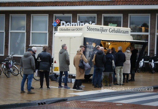 20221231 Oosterpoort met Cees Oost en zijn oliebollen 0001