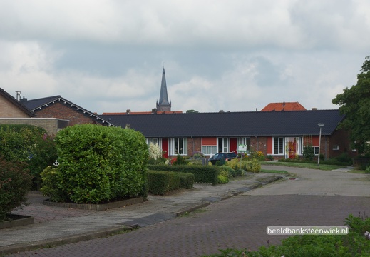 Straten M–R